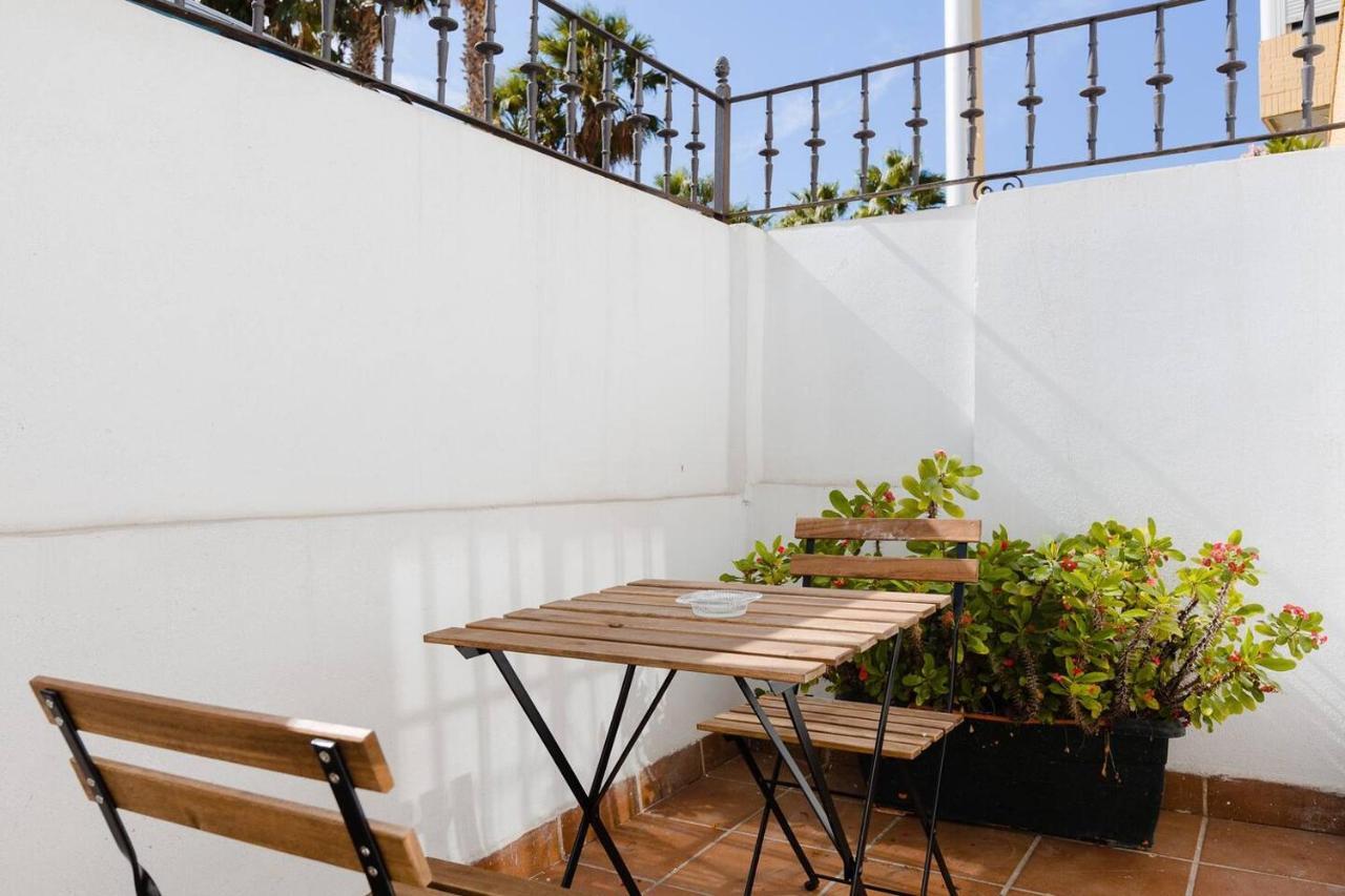Loft En Primera Linea Del Paseo Maritimo Málaga Eksteriør bilde